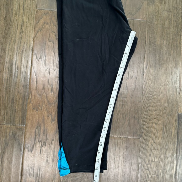 Kyodan Cropped Leggings - Picture 6 of 7